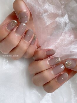 moon nail salon【ムーンネイルサロン】の写真/毎日の気分が上がる定額デザインが当店人気♪甘皮ケア込みの施術で大人キレイなお手元に仕上げます★