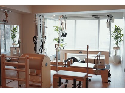 アールスリーピラティス 恵比寿 代官山(R-3 pilates)の写真
