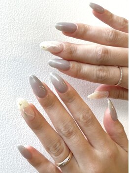 リッシュネイルアンドアイラッシュ グランデ(Riche nail&eyelash grande)の写真/紙屋町西すぐ★あなたのライフスタイルに合わせたデザインを提案♪美しいフォルムで洗練された指先に◎