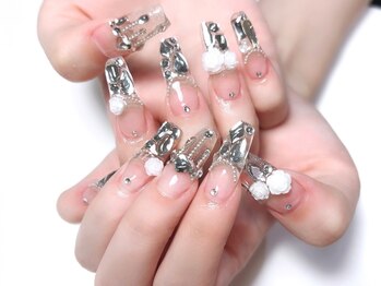 u.Neek【ユニーク】長さだし/スカルプ/定額/持ち込み/海外風/ベイビーブーマーの写真/「長さもフォルムも理想の美爪に♪」旬のロングネイルもスカルプで理想の“可愛さ”へ◎