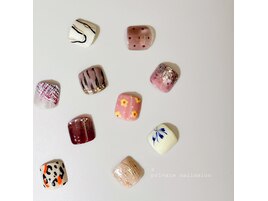 フットネイル　親指アート