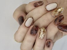 ラッキー 渋谷店(Lucky)/琥珀デザイン