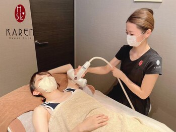 カレン 沖縄小禄店の写真/【毛の悩みを速攻で解消】短期集中で通える美肌脱毛♪コラーゲン生成効果で美肌に◎お子様・学生も大歓迎♪