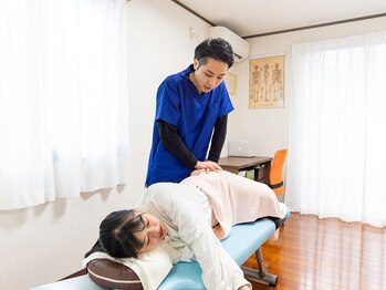 フィット整体院 与野本町(Fit整体院)の写真/1人1人のお悩みに合わせた施術をご提案☆辛い腰を改善◎腰痛改善で姿勢美人に♪根本から改善していきます！