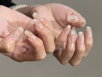 ニキ ヘアー ネイル(niki hair nail)の写真/大人の華やかさをプラスして日常を彩るデザインをご提案♪定番～個性派まで幅広く対応します◎