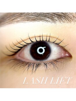 シックドゥホンジョウ(CHIC de Honjo)/ラッシュリフト