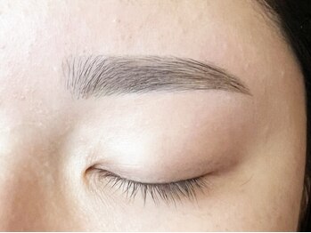 まつげパーマ・マツエク・眉毛専門店 eyelash salon Latte 【ラテ】の写真/美眉で印象が劇的UP☆プロがトレンドを取り入れてご提案♪アイブロウ¥4400!!まつパ&アイブロウのSETも◎