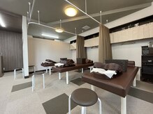 なごみ堂 マルナカパワーシティレインボー店の雰囲気(施術ベッド3台用意しています。)