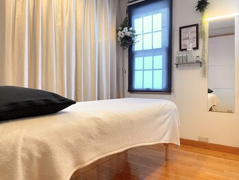 エルバード/スッキリ清潔な店内♪