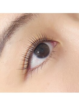 フィアラ 京都二条店(Fiara)/パリジェンヌ