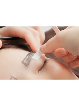 アイブロウメニューがあるサロン