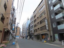 リスブラン 日本橋小伝馬町店/この通りから日本橋S&Sビルへ◎