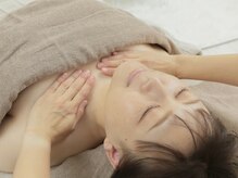 ペチュニア(petunia)/デコルテケア