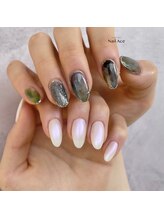 ネイルエース(Nail Ace)/アシメネイル