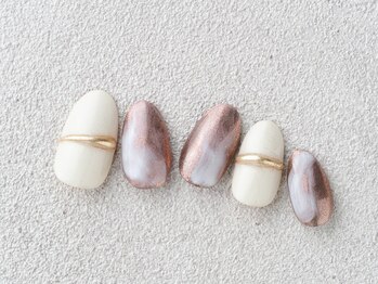 ネイルサロン ソウ 京橋店(Nail Salon Sou)/ブラウン×ホワイト