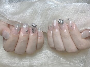 ネイルジョリー(Nail Jolie)の写真/見るたびに心ときめく指先へ…★高技術ネイリストがお客様の好きがギュッと詰まった理想のお手元を実現♪