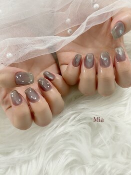 ミア(Mia)/水色推しネイル