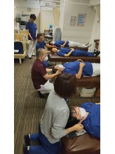 共立総合整骨院 町田鶴川院/女性スタッフ多数在籍！