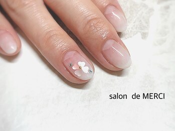 サロン ド メルシー(Salon de MERCI)/ワンポイント☆