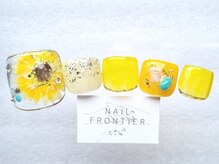 ネイルフロンティア 吉祥寺(NAIL FRONTIER)/ラメ掛けひまわり８９８０円～
