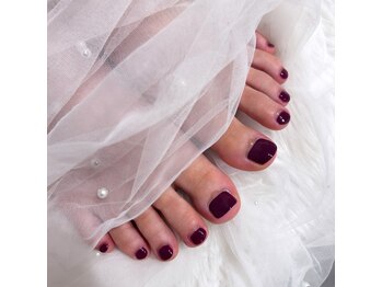 リッカヴァラ(Lycka VALLA)/フットネイル/ワインレッド