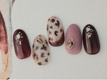 ネイルズナル(Nails Nalu)/