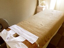 幸せマッサージ/【施術ベッド】