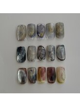 ハチニーイチ(0821)/【北花田】ニュアンスネイル