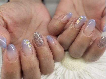 メグ ネイル(megu)の写真