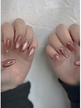 lau.【ラウ】/マグネットネイル　　(Yuko)