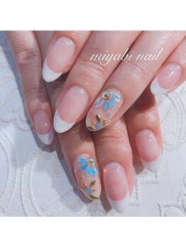 ちょい派手フレンチネイル Pg ミヤビネイル Miyabi Nail のフォトギャラリー ホットペッパービューティー