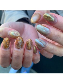 ネイルスタジオ リーベル(nail studio Liber)/ニュアンスネイル【B】
