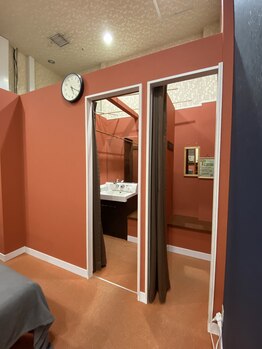 楽鎮 トレッサ店/▼お着替えスペース