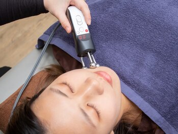 市原にこぐさ院の写真/効果抜群の小顔矯正を試したい方へ!!本格エステ機器と施術で理想のフェイスラインを実現いたします◎