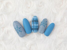 冬チェックネイルと雪の結晶