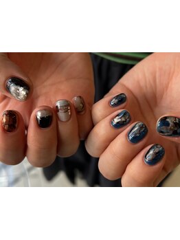 ショートネイルデザインが豊富