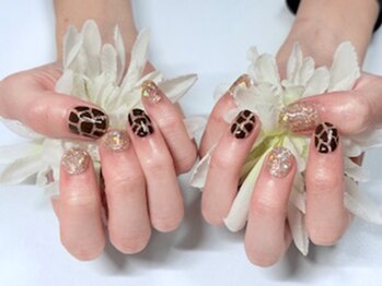 オフトゥール アトリエ カオ キャンアイドレッシー 鶴見店(ofuturo kao)の写真/朝8時～営業★全国に70店舗以上展開の《Can I Dressy》系列店!ラメグラはいつでも¥2300!