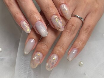 Nail Salon F &