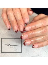 ダリア(Daria)/フレンチアート別途