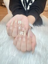 クイーンネイル(Queen Nail)/