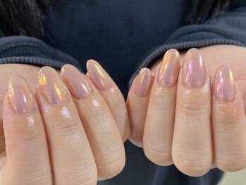 ミラー/オーロラネイル　¥7,500