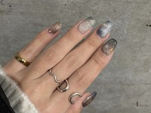 アイネイルズ 吉祥寺店(I nails)/くすみカラー奥行空ネイル