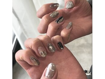 ロカネイルズ(roca nails)/silver design.
