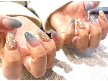 サロンネイルス(SALON NAILuz)/