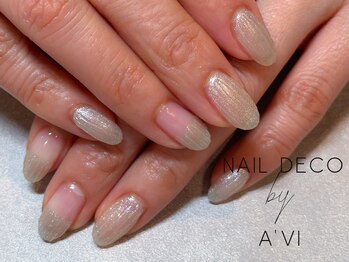 ネイルデコ(nail DECO)/トレンドデザイン