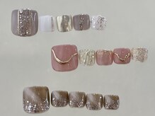 キャッツアイトーキョー 西荻窪店の雰囲気（落ち着いた色合い個性がヒカル/マグネット全80色）