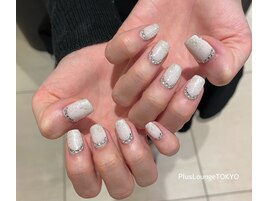 キラキラホリデーネイル♪[原宿]