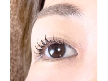 クイーンズタウン/似合わせデザインまつげパーマ★