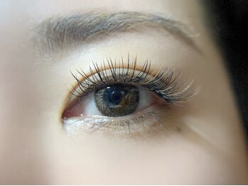 ウィウィ(U'IU'I)/まつ毛エクステ