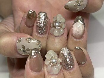 シエル(Ciel)/ぷっくりお花アート 担当moe